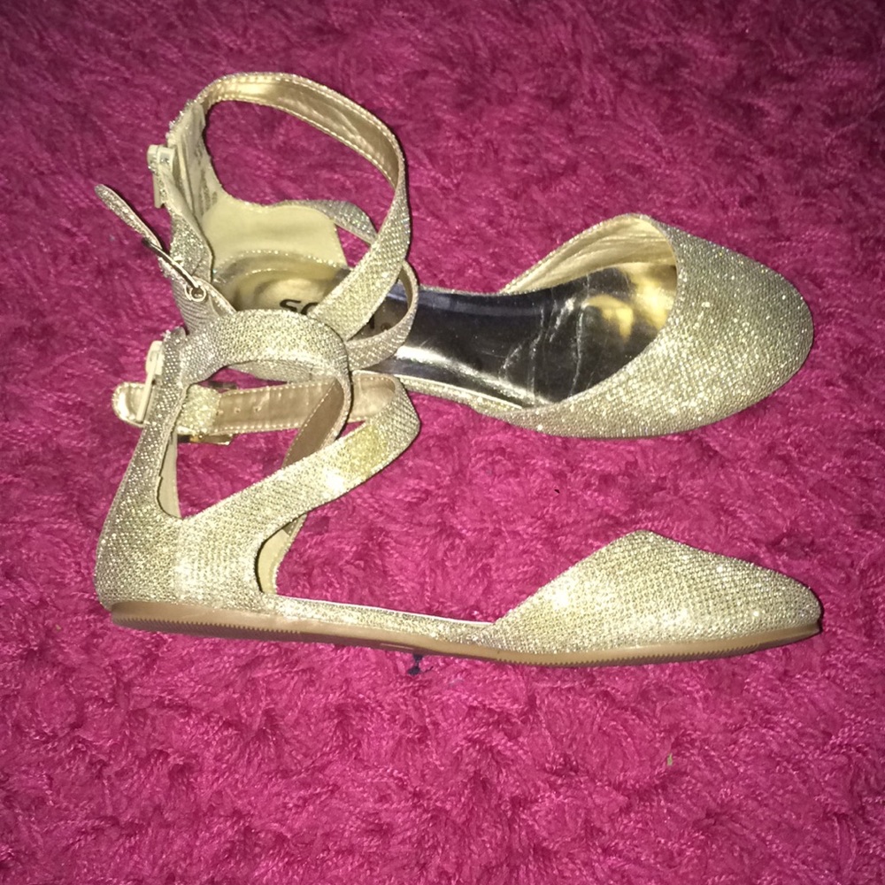 GOLD SODA®️ SANDALS